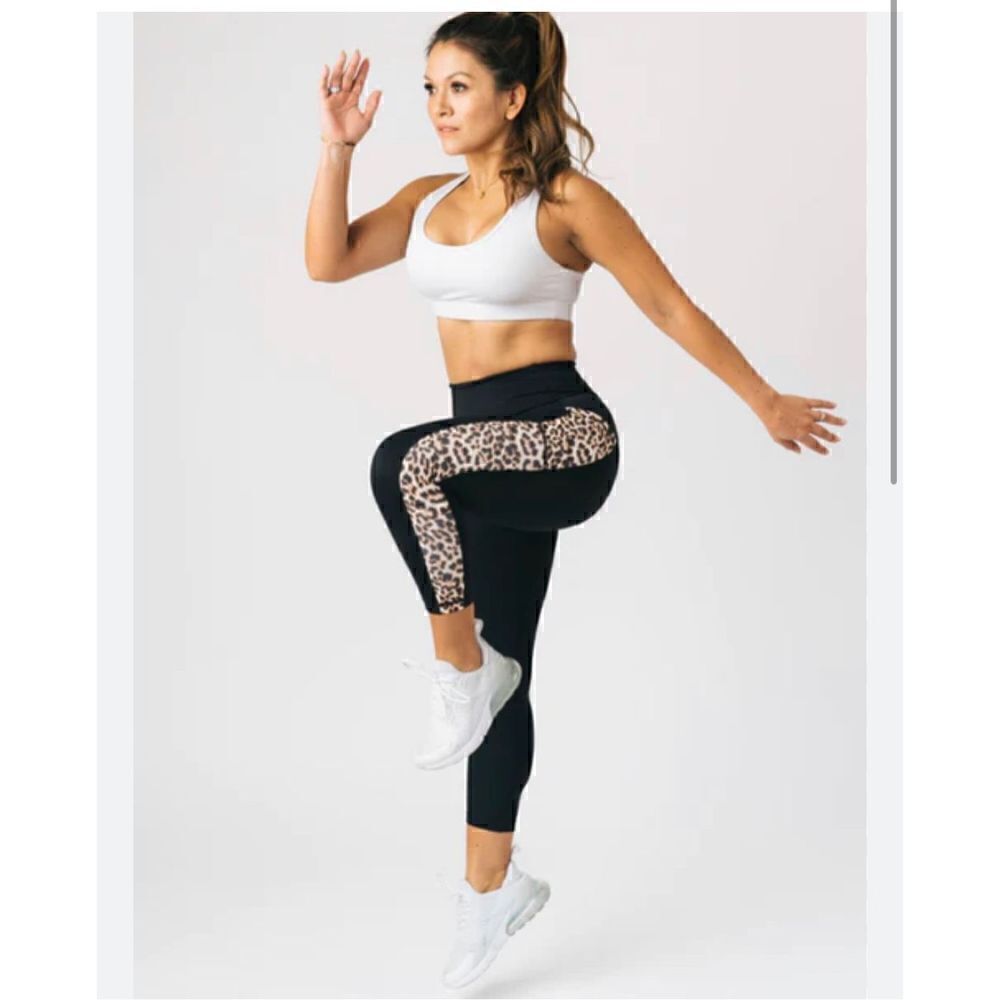 Zyia Active Brilliant Leopard Leggings Black Pocket High-Rise Women’s 4